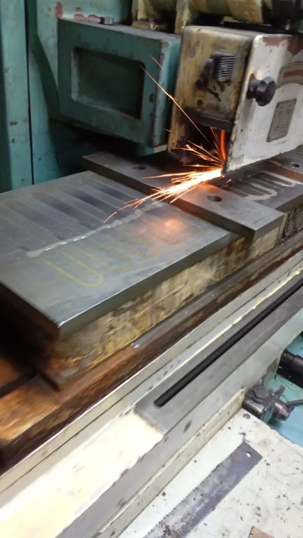 Rectificado de piezas de Manufacturas MELMAR